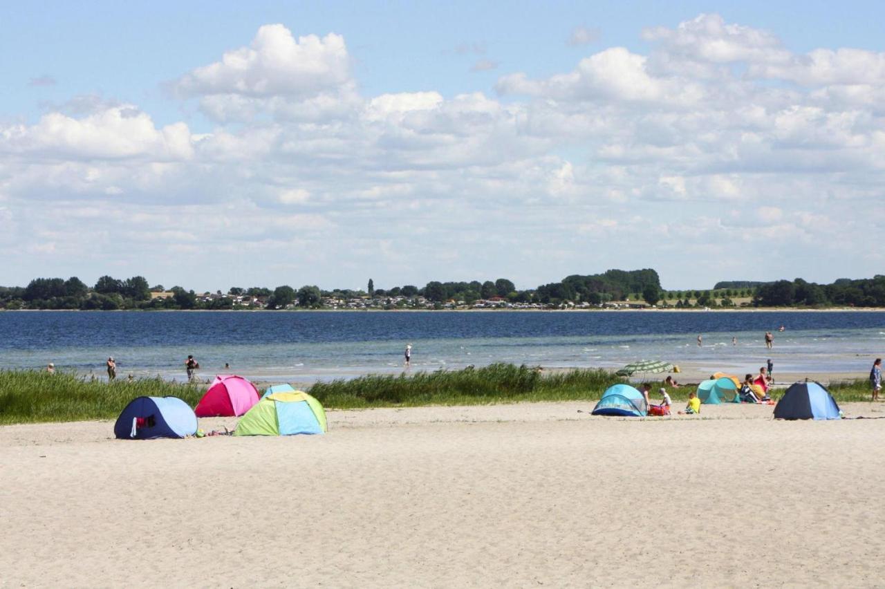 Reetdachhaus Mit Eigenem Strandkorb In Wohlenberg An Der Ostsee Exteriér fotografie